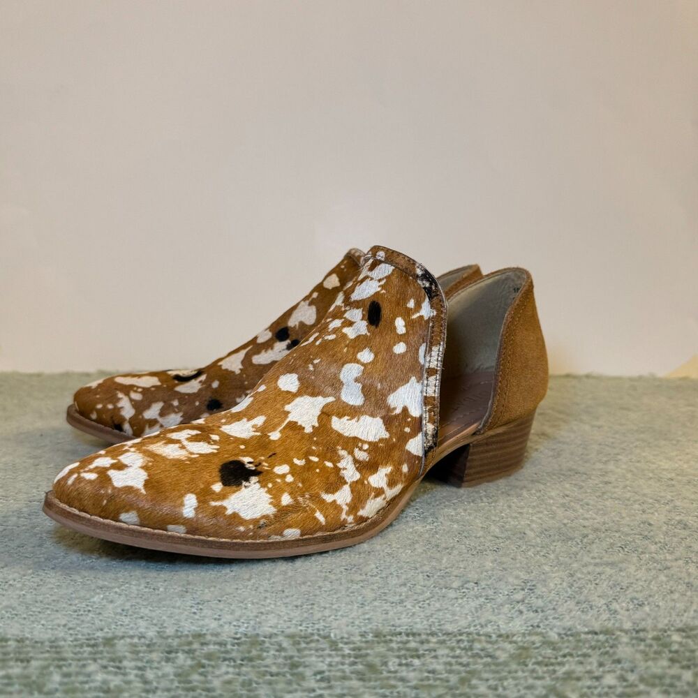 DIBA TURE | Shy Town Ankle Bootie